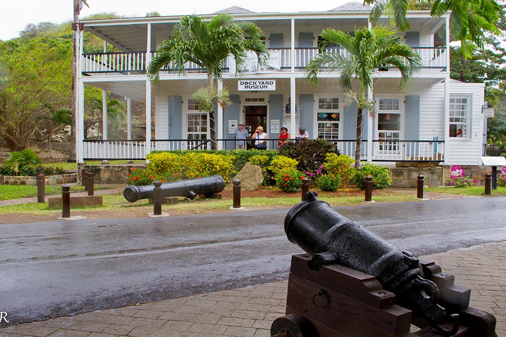 Passeio Turístico e Histórico por Antigua e Barbuda